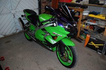 KAWASAKI ZX 9R 